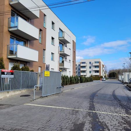 16 Apartamenty Ptak Szpital Matki Polki Szpital Kopernika Mandoria Orientarium Atlas Arena Plac Zabaw - Zamojska 20A M16 Parking Łódź Extérieur photo