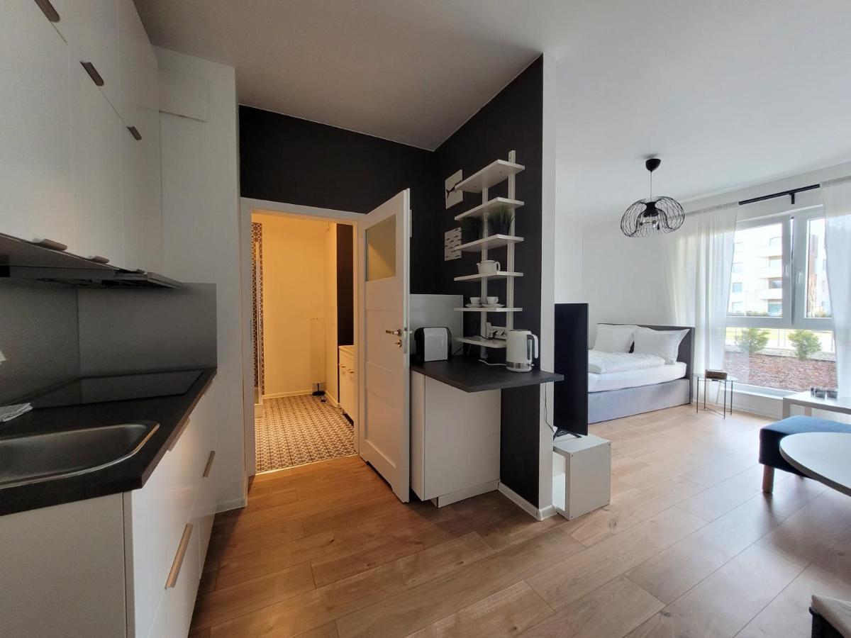 16 Apartamenty Ptak Szpital Matki Polki Szpital Kopernika Mandoria Orientarium Atlas Arena Plac Zabaw - Zamojska 20A M16 Parking Łódź Extérieur photo